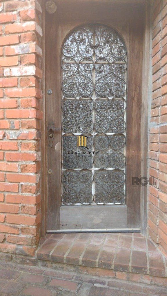 Casa 2 dormitórios no bairro Teresópolis