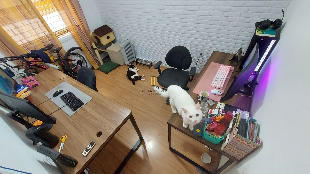 Apartamento no Bairro Cristal