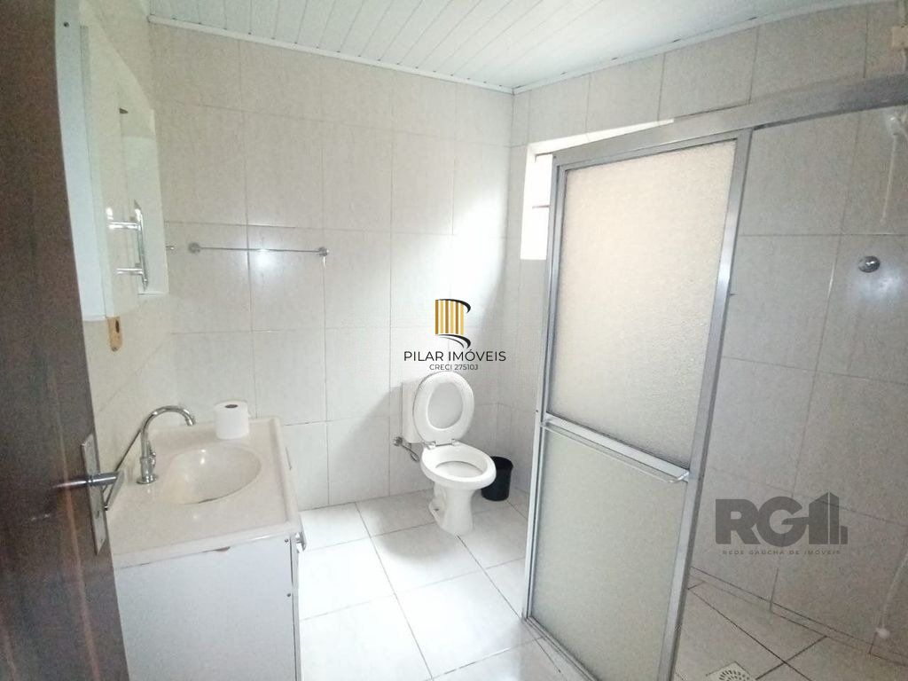 Casa de 2 dormitórios no bairro Campo Novo