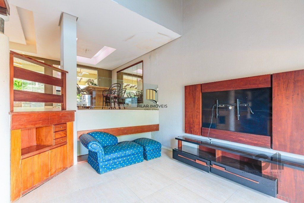 Casa 3 dormitórios no bairro Nonoai