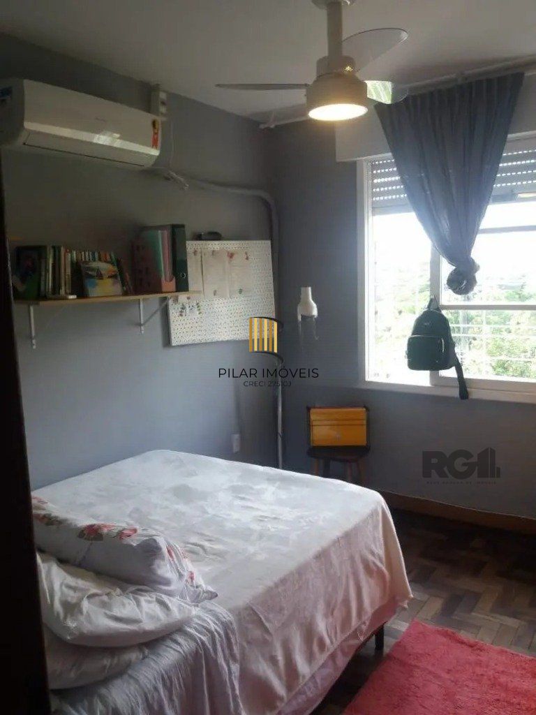 Casa com 3 dormitórios no bairro Santa Tereza