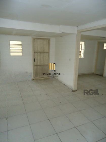 Casa à venda 350 m²  Rua Lagoinha, Petrópolis, Porto Alegre