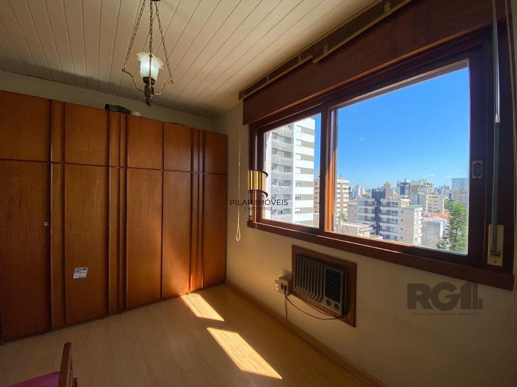 Cobertura Duplex para Venda - 269,97², 3 dorm, 1 suite, 2 vagas - Menino Deus