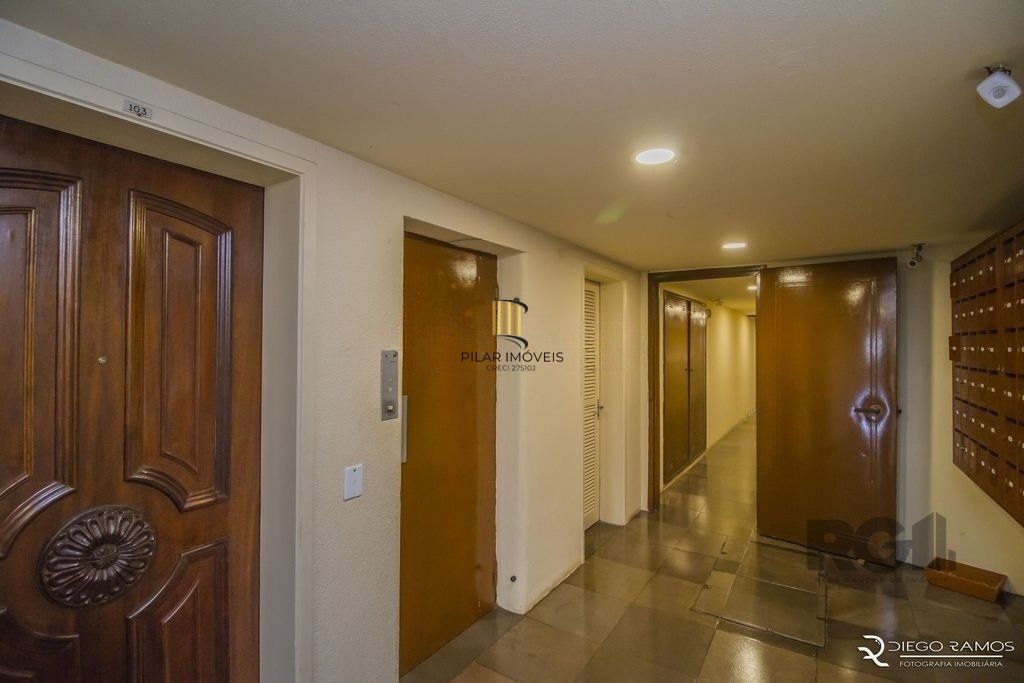 Apartamento 2 dorms à venda Avenida Guaíba, Vila Assunção - Porto Alegre