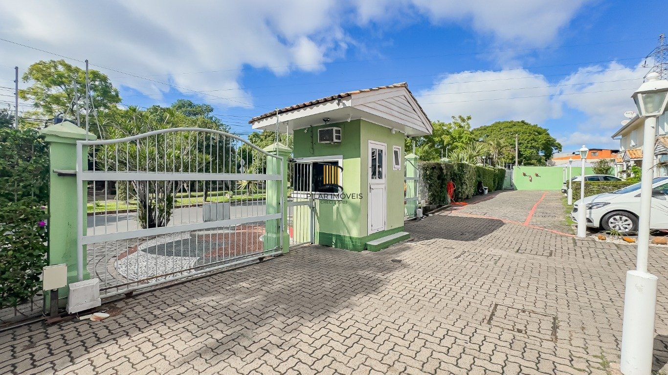 Casa em Condomínio de 2 dormitórios à venda em Sarandi, Porto Alegre.