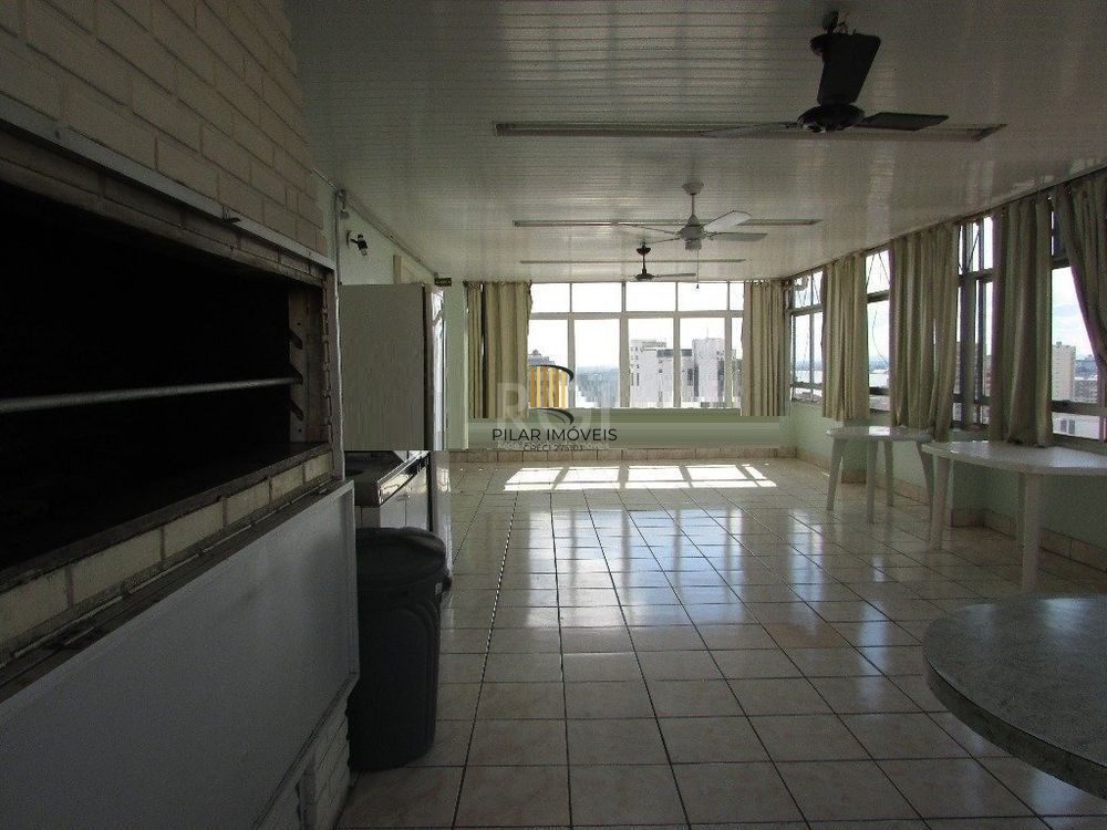 Apartamento 1 dormitório com 43 m² no Centro histórico