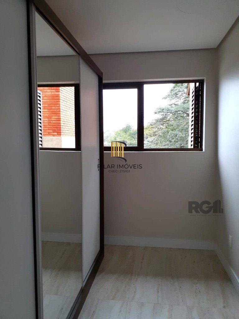 Apartamento 177m² - 3 dormitórios, 2 vagas no bairro Santa Tereza