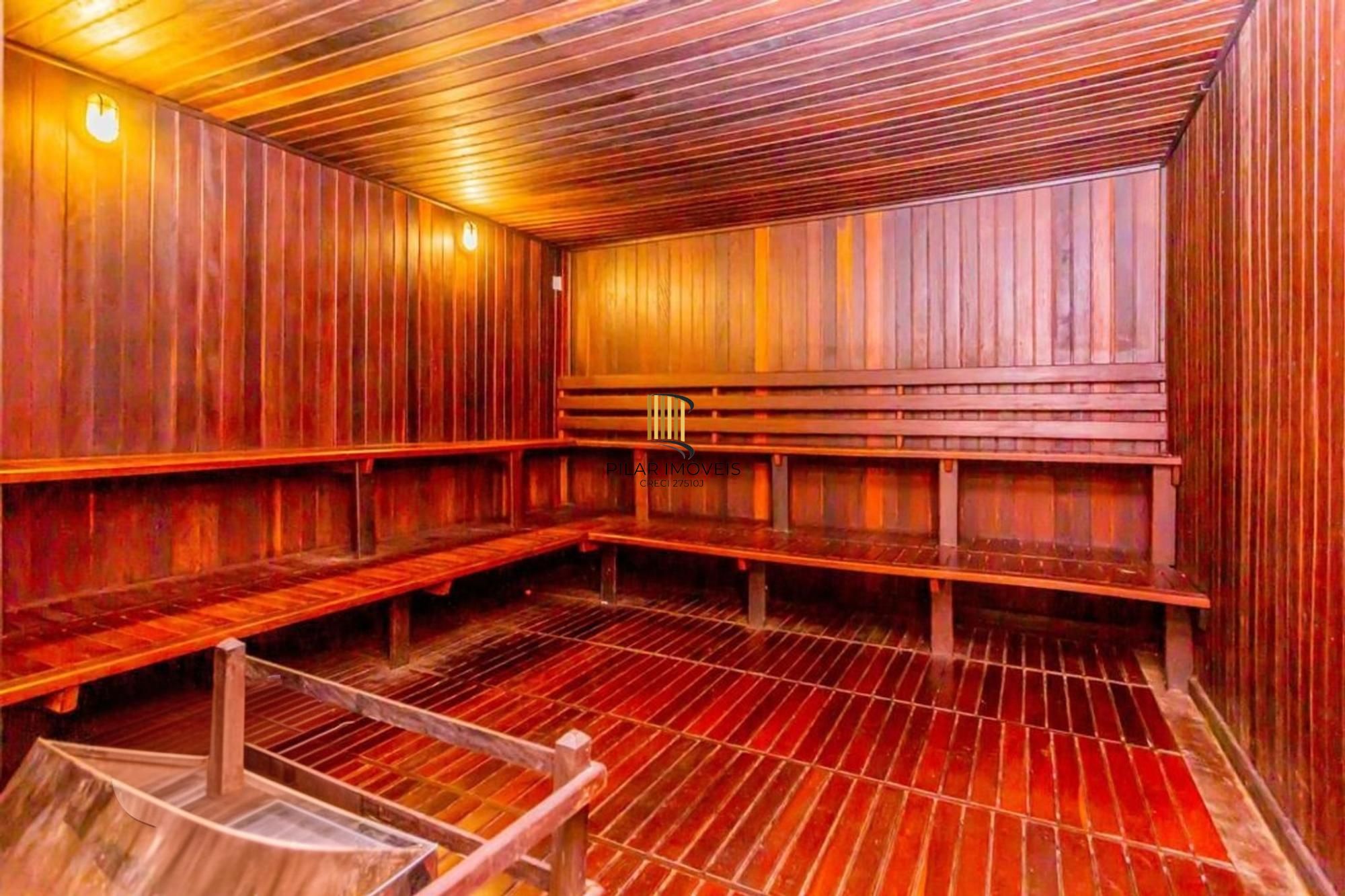 Apartamento de 3 dormitórios à venda em Passo D'areia, Porto Alegre.