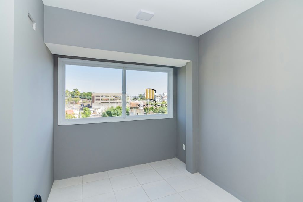 Apartamento de 1 dormitório à venda no Bairro Santo Antônio - Porto Alegre