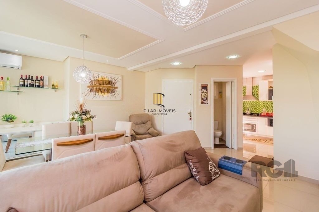 Excelente casa de 142,23m² em condomínio fechado.