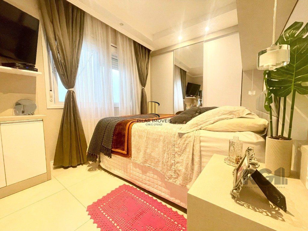 Casa de 2 dormitórios no bairro Jardim Sabará