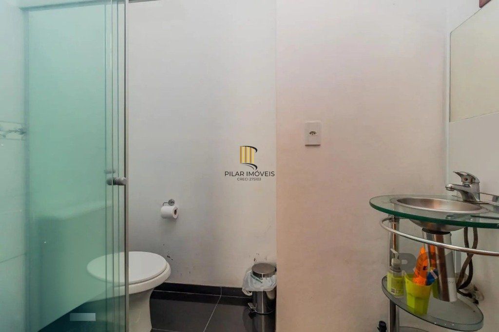 Casa com 3 dormitórios no bairro Cascata, Porto Alegre