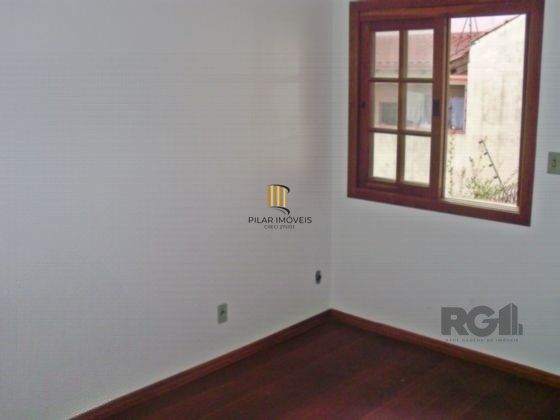 Casa para Venda - 218m², 5 dormitórios, sendo 1 suites, 2 vagas - Vila Nova