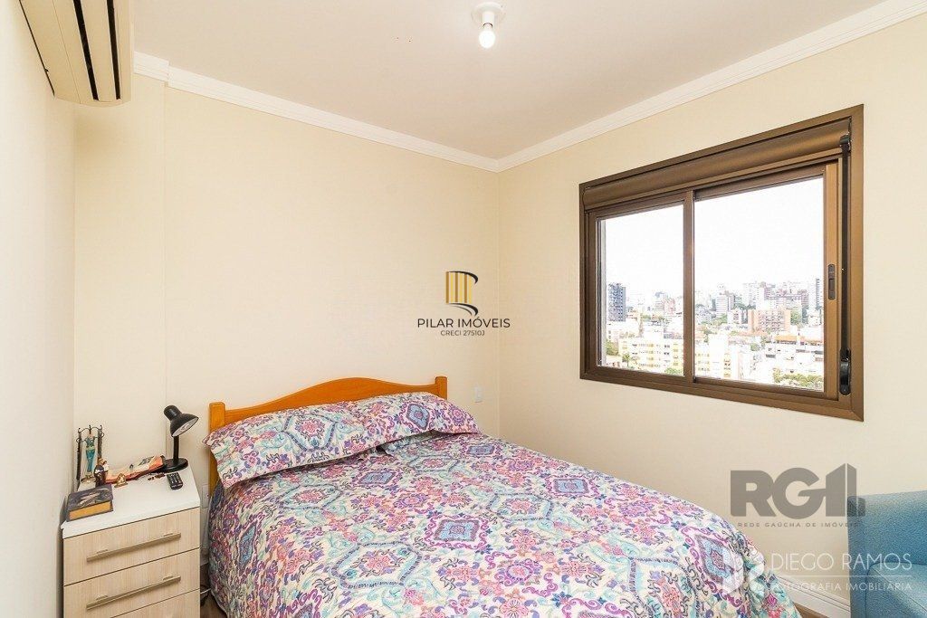 Apartamento à venda com 3 quartos 74 m²  Avalia imóvel no negócio Alto Padrão Rua Casemiro de Abreu, Moinhos de vento, Porto Alegre