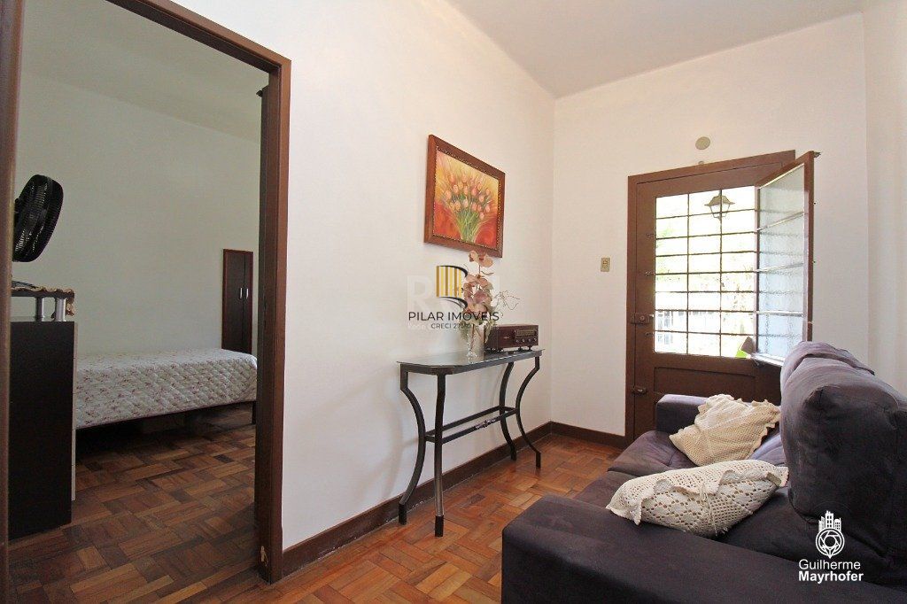 Casa para Venda - 212m², 3 dormitórios, 2 vagas - Medianeira