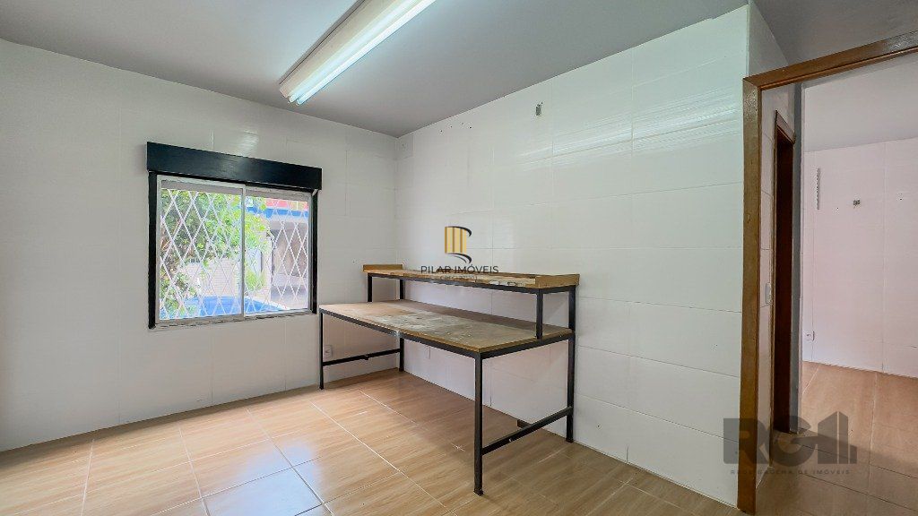 Casa 4 dormitórios no bairro Jardim Itu