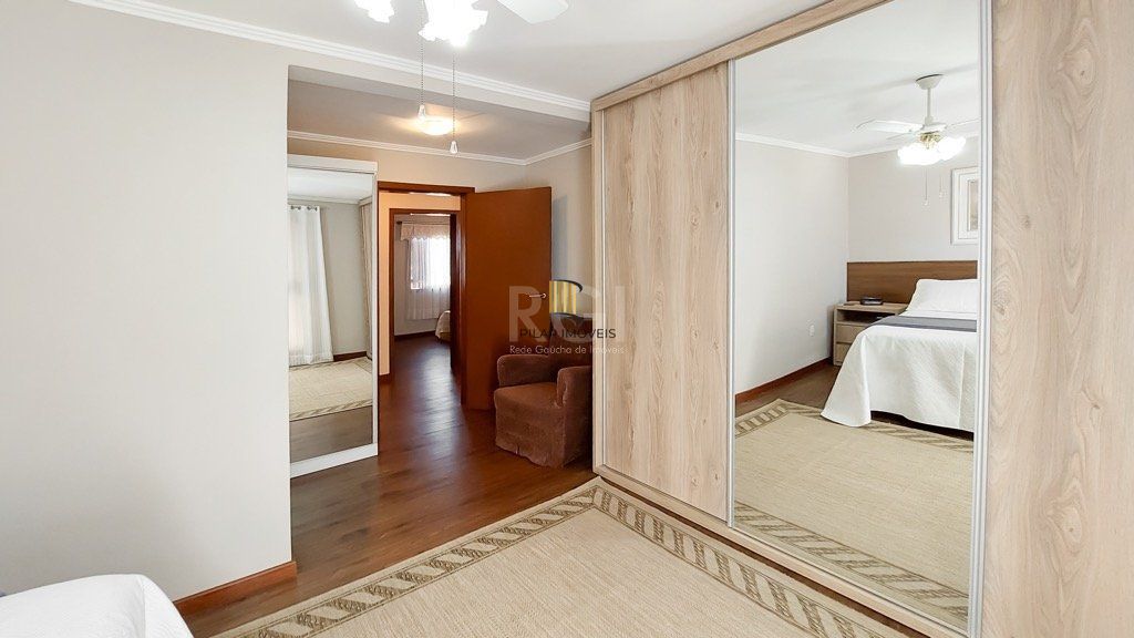 Casa Condominio para Venda - 141.61m², 3 dormitórios, sendo 1 suites, 2 vagas - Teresópolis