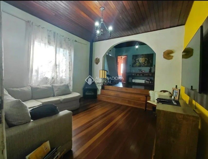 Casa 3 dormitórios no Bairro Coronel Aparício Borges