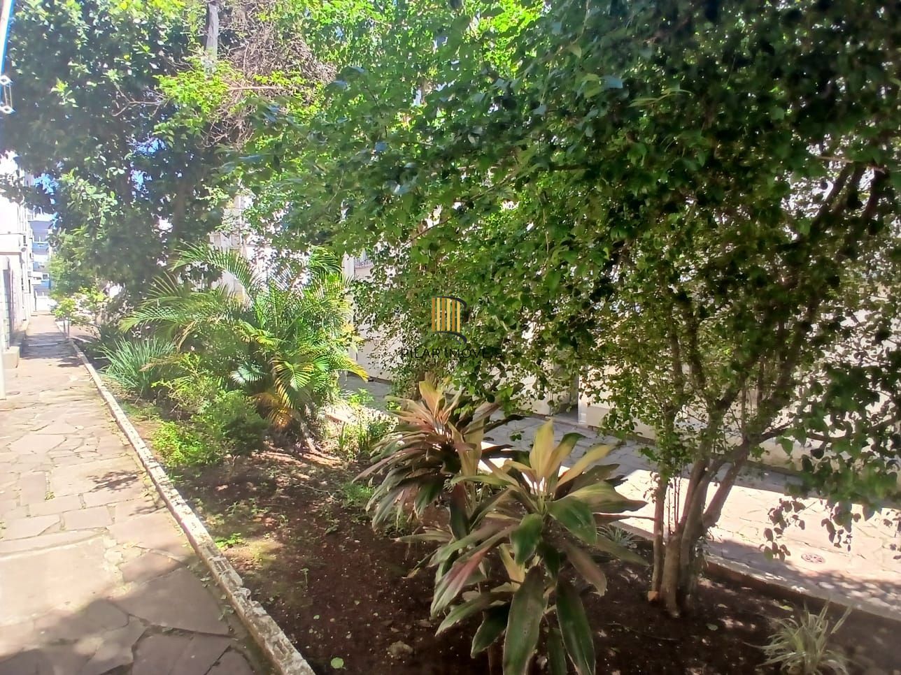 Apartamento de 02 dormitorios a venda na Av do Forte - Porto Alegre/RS