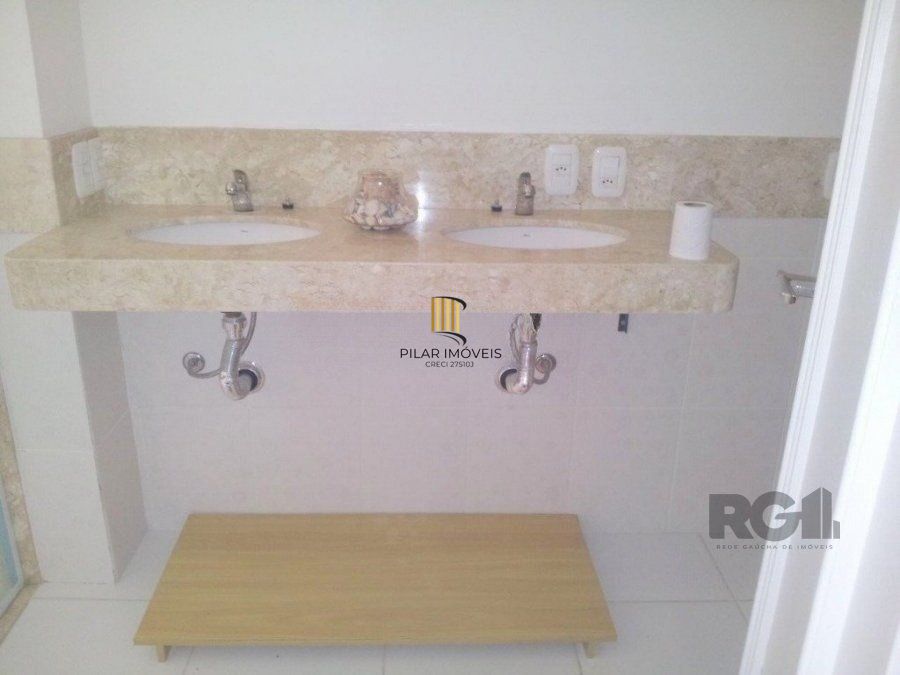 Apartamento 102m² - 3 dormitórios, 2 banheiros no bairro Rio Branco