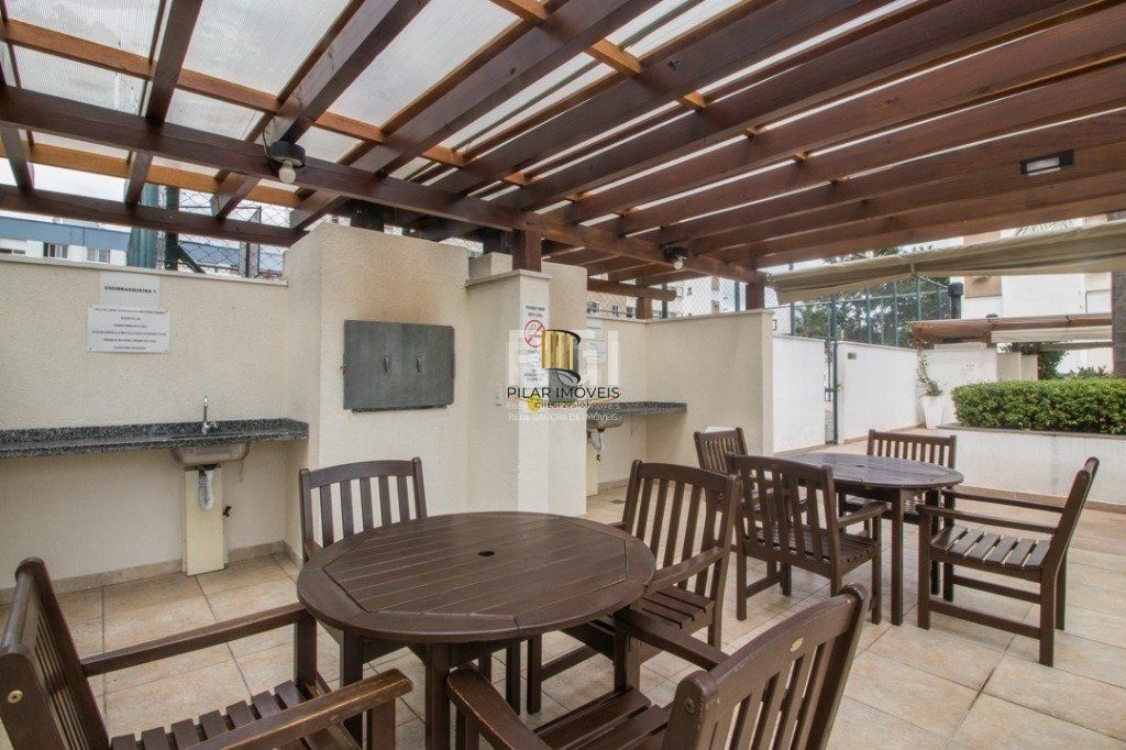 Apartamento para Venda - 54m², 2 dormitórios, 1 vaga - Passo da Areia
