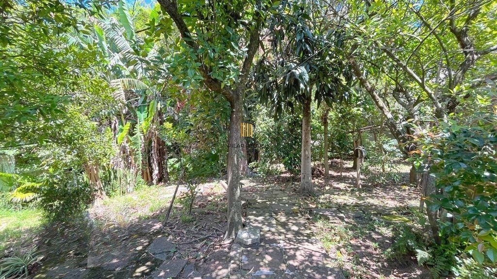 Casa à venda na Rua Marechal Mesquita, no bairro Teresópolis.