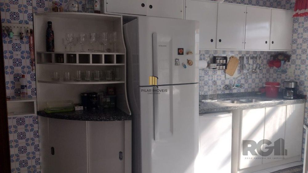 Apartamento 74m² 3 dormitórios no Menino Deus!