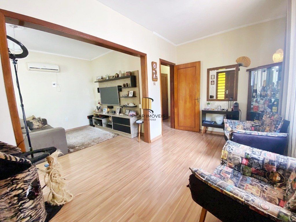 Casa 2 dormitórios no bairro Nonoai