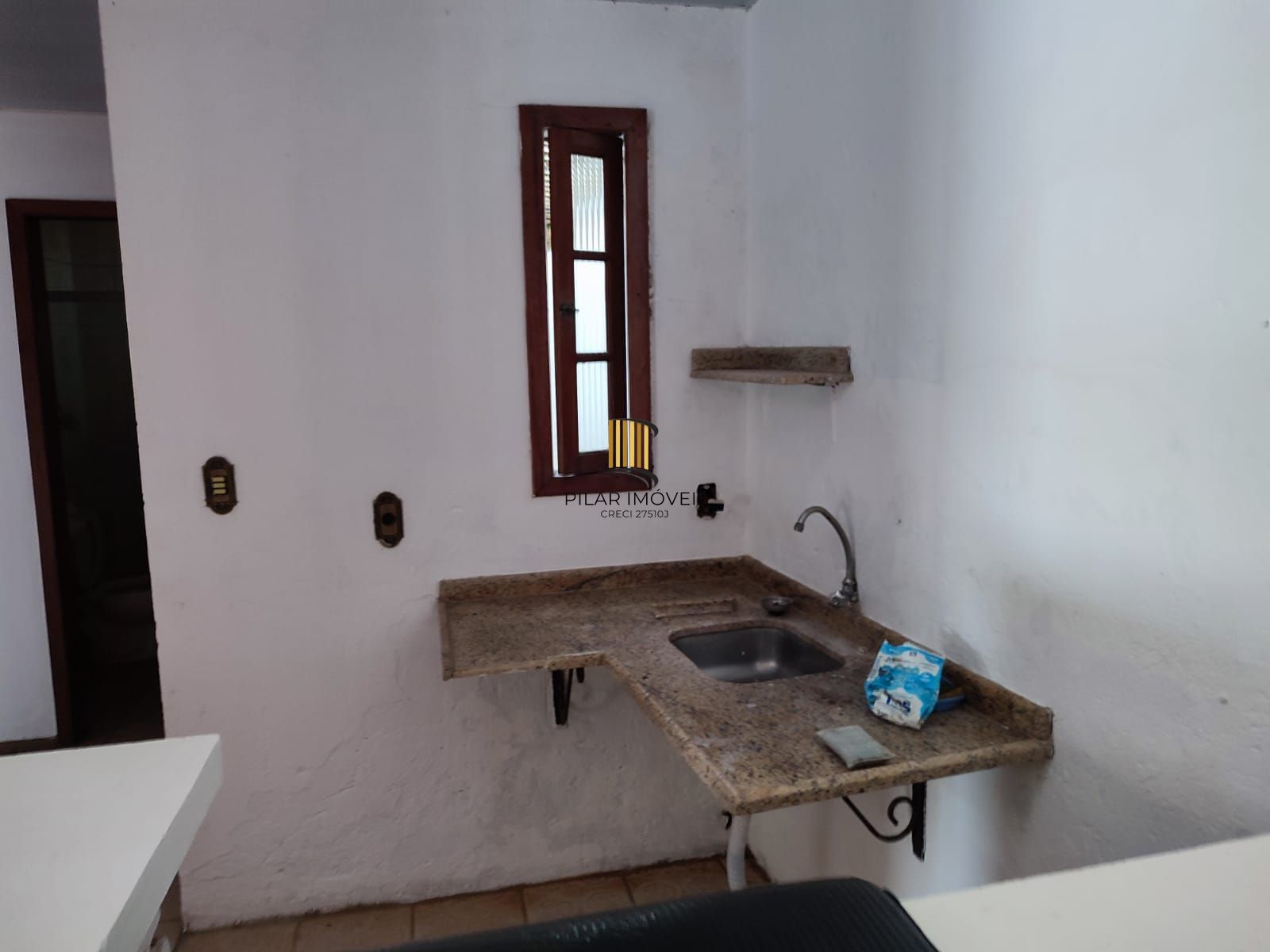 Casa 2 Dormitório(s) Bairro Ipanema