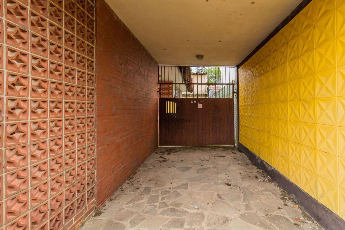Casa de 4 dormitorios à venda Avenida Tramandaí, Ipanema - Porto Alegre