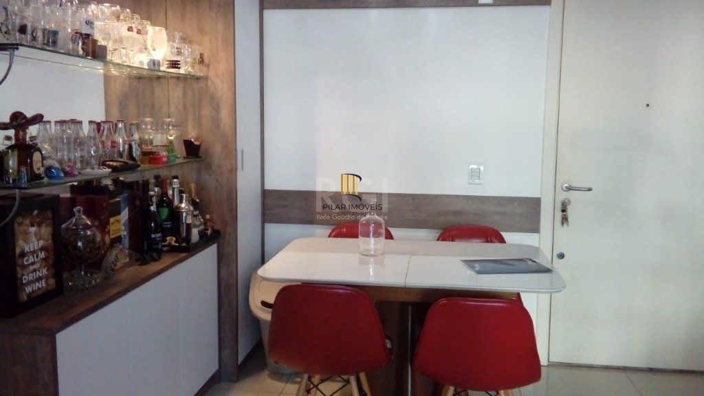 Apartamento 2 dormitórios no bairro Teresópolis
