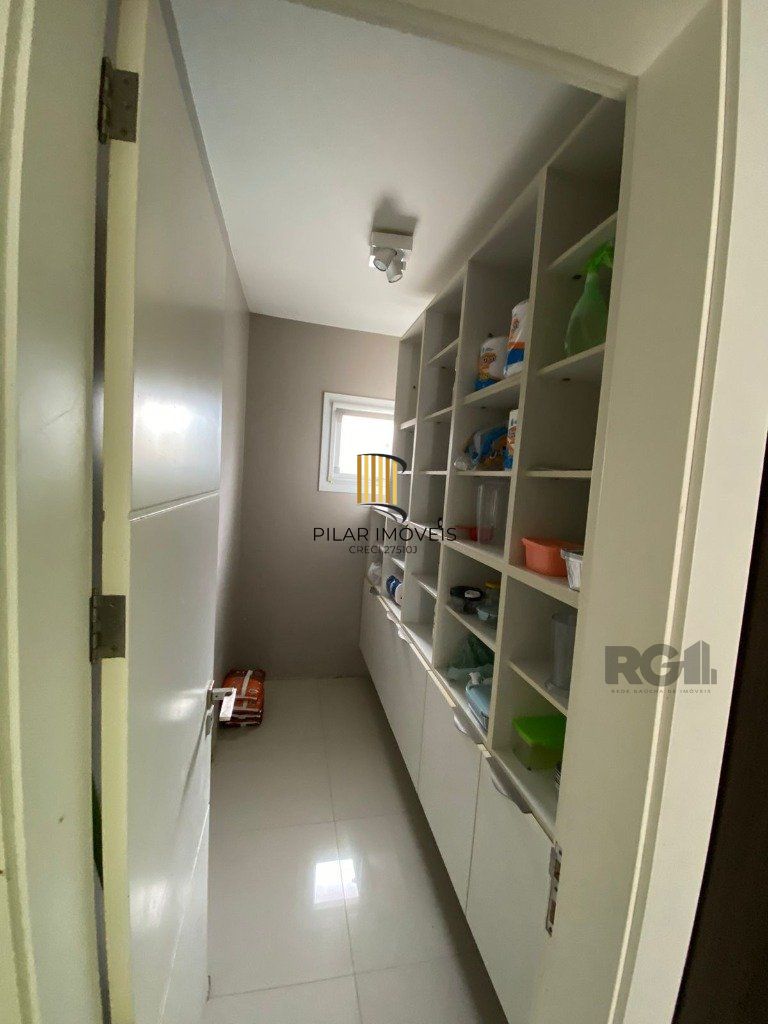 Casa 189m² - 3 suítes, piscina, 5 vagas no bairro Teresópolis