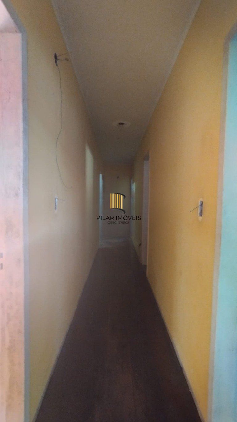 Casa com 4 quartos e 257m² à venda em Guarujá, Porto Alegre.