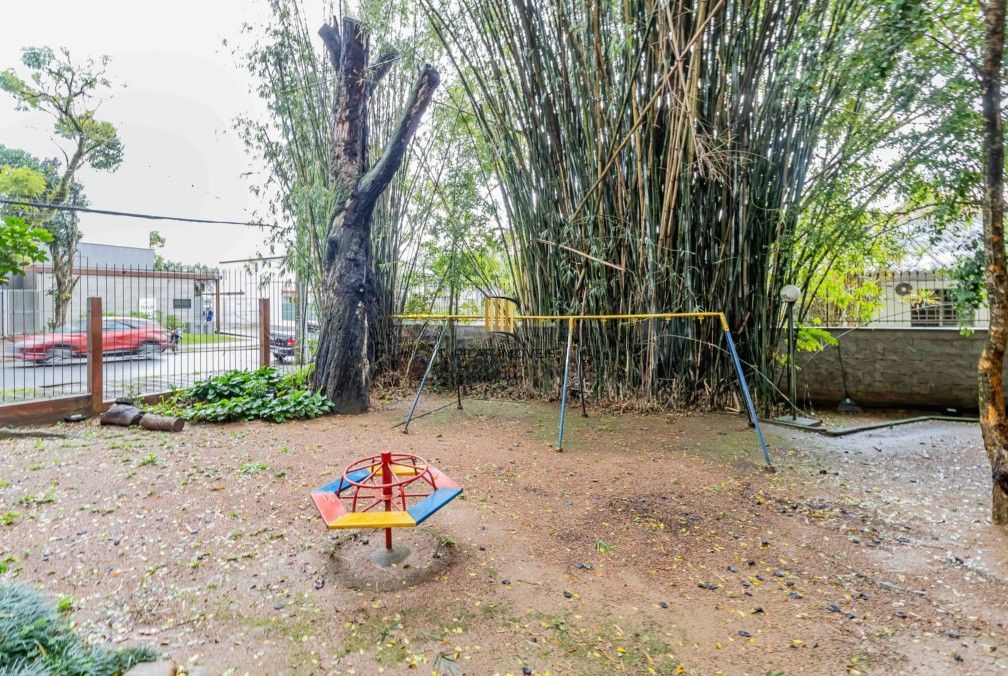 Apartamento 2 dorms à venda Avenida Clemenciano Barnasque, Teresópolis - Porto Alegre