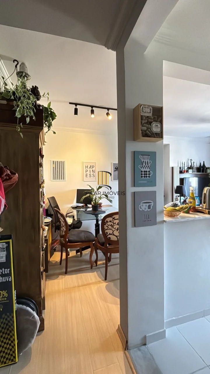 Apartamento de 3 dormitórios á venda no Bairro Teresópolis