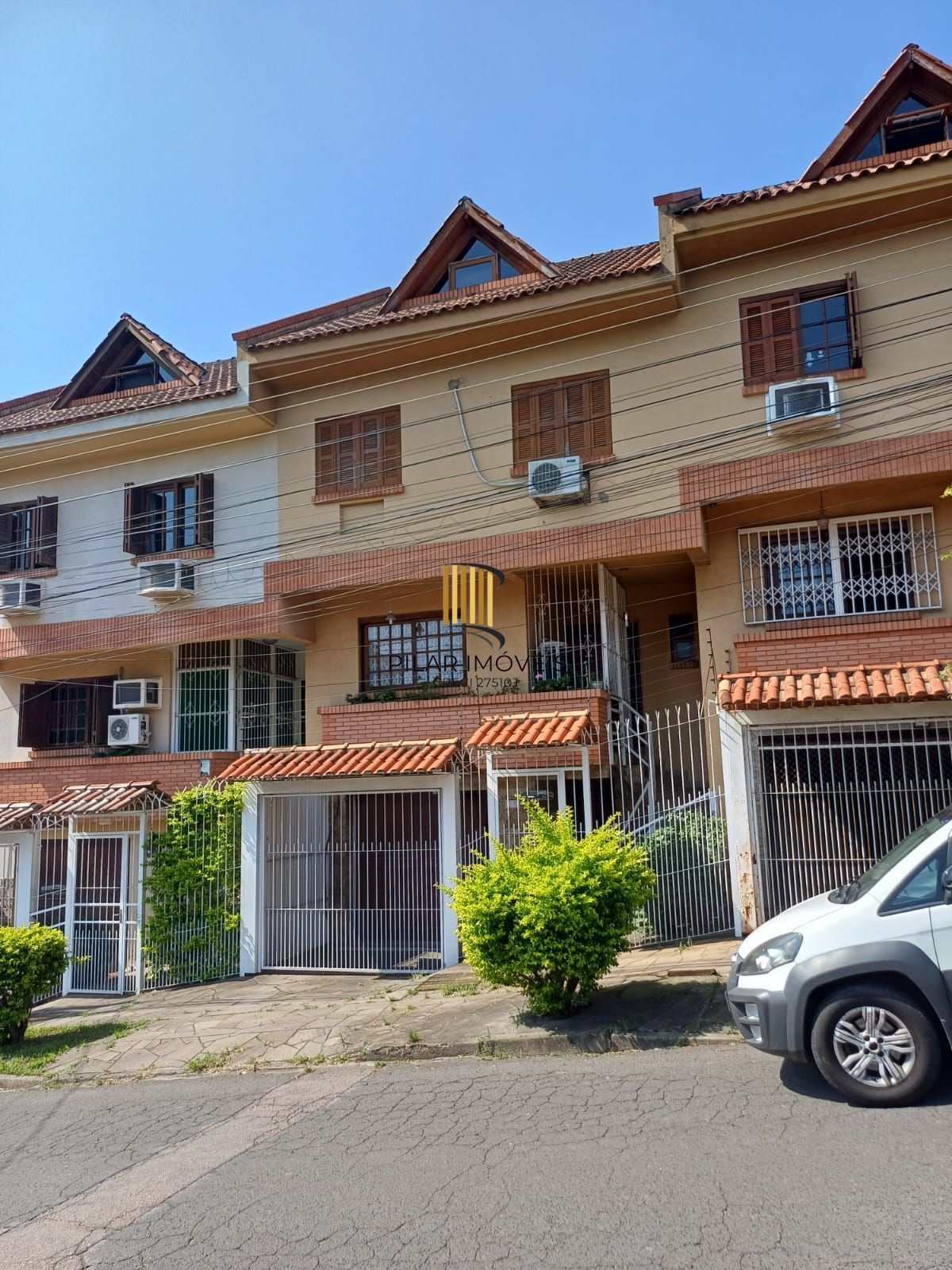 Casa 3 dormitórios no bairro Camaquã - Pilar Imóveis
