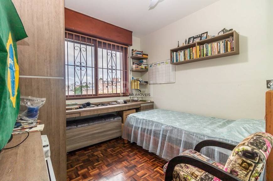 Apartamento 100m² no bairro Farroupilha - semi mobiliado, 3 dormitórios, 1 suíte e 1 vaga