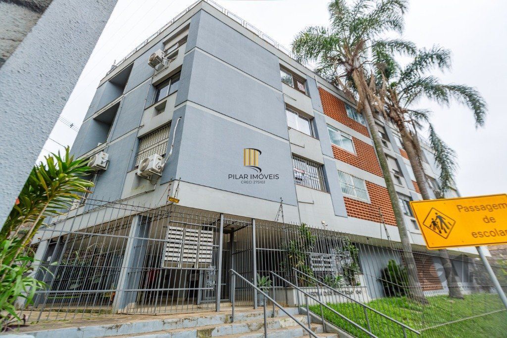 Apartamento 42m² - 1 dormitório  e 1 vaga de garagem no bairro Medianeira