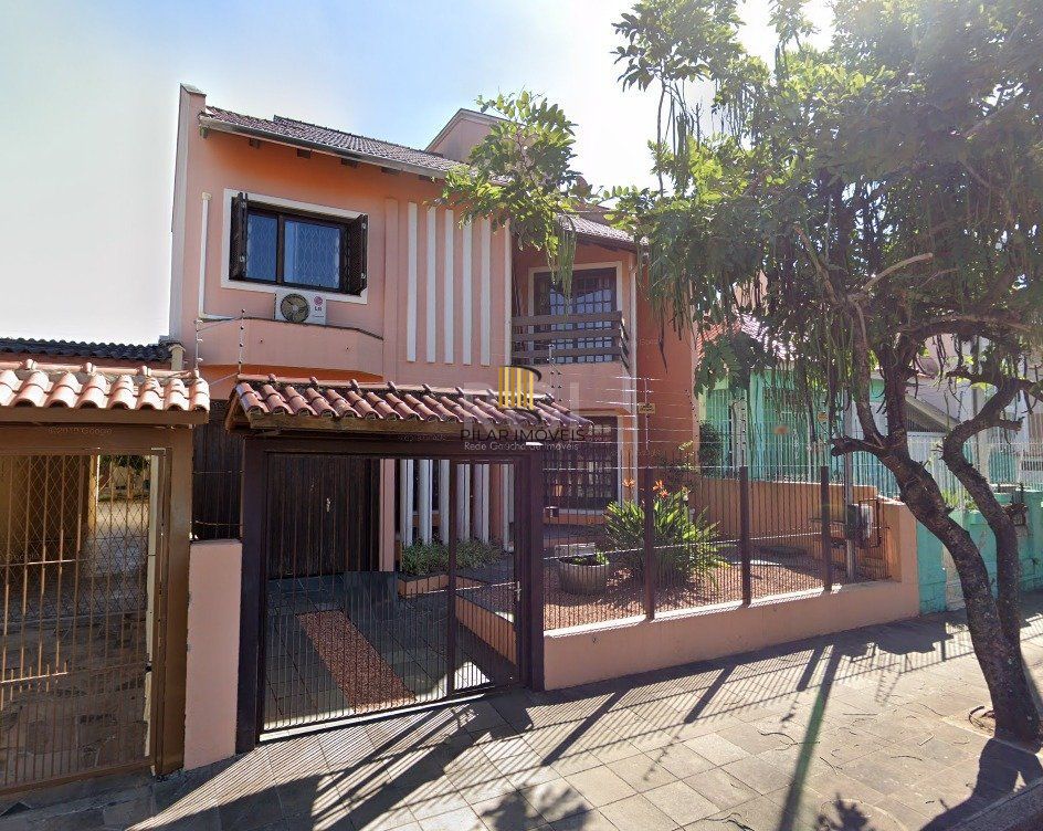 Casa para Venda - 316m², 3 dormitórios, sendo 1 suites, 2 vagas - Cavalhada - Pilar Imóveis
