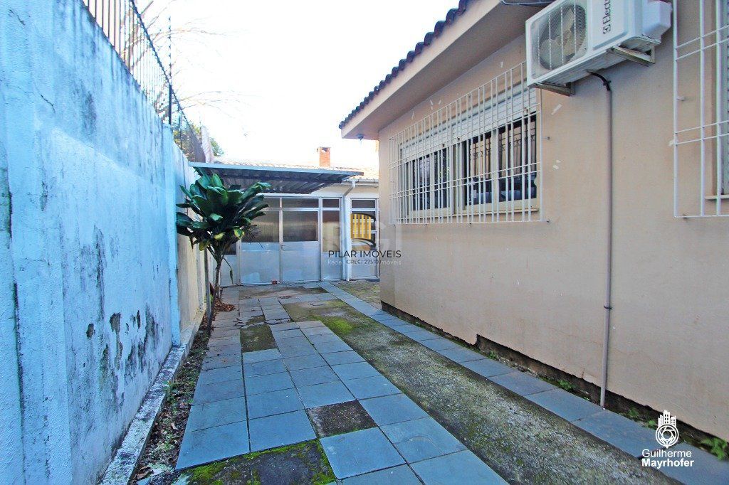 Casa para Venda - 215m², 3 dormitórios, sendo 1 suites, 3 vagas - Sarandi