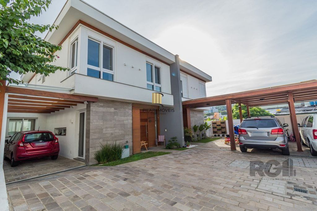 Casa Condominio para Venda - 221,59m², 3 suítes, 2 vagas - Teresópolis - Pilar Imóveis