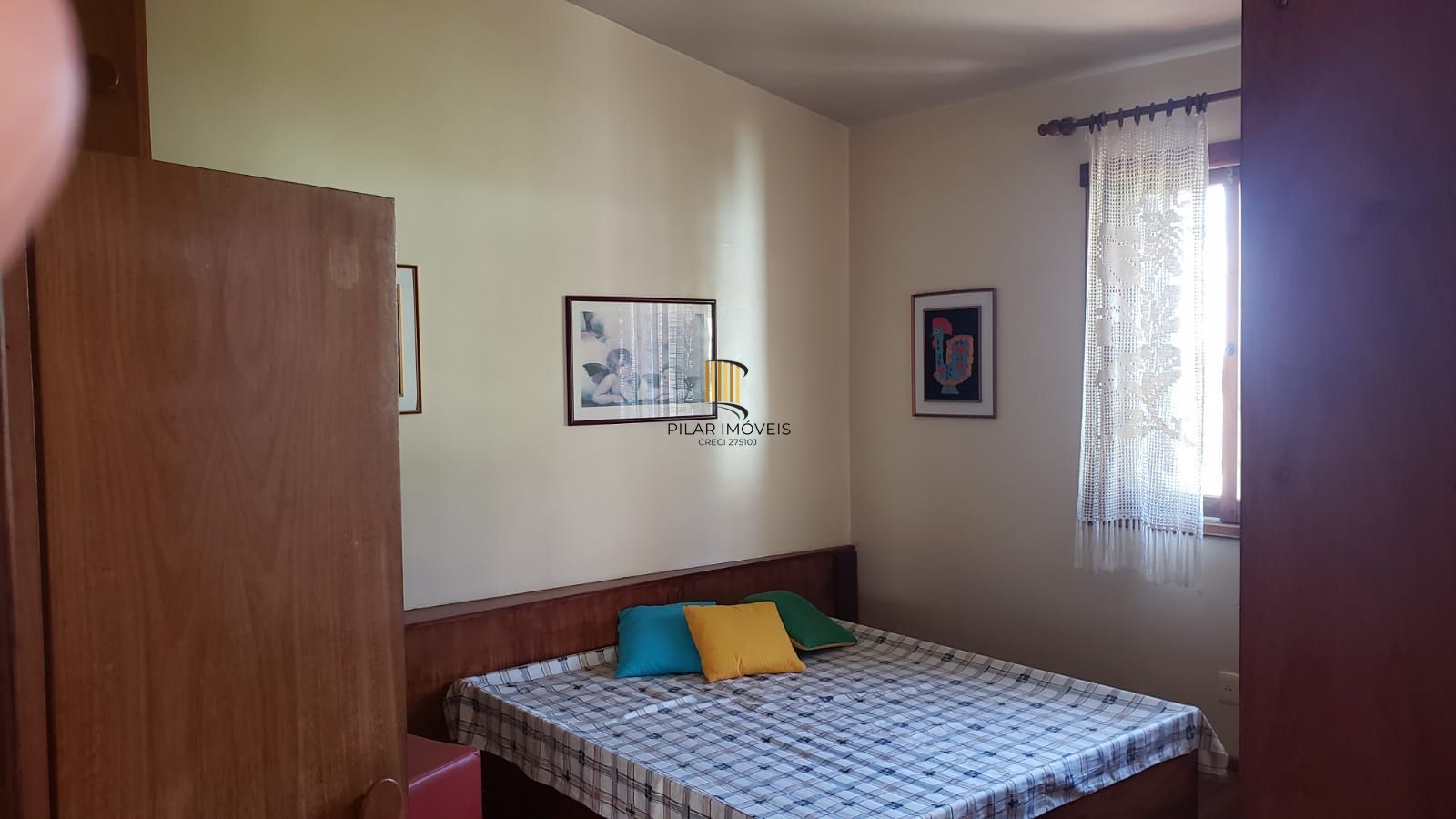 Casa 5 dormitórios no bairro Teresópolis