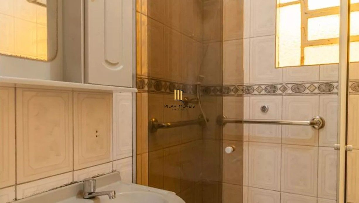 Casa 3 dormitórios Bairro Teresópolis