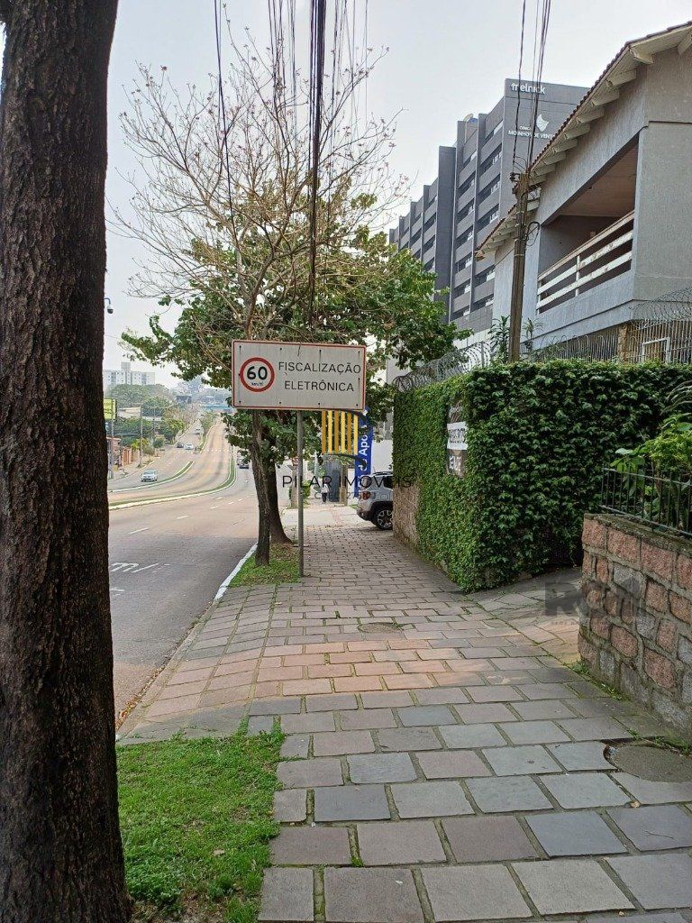 Apartamento 2 dormitórios no bairro Glória