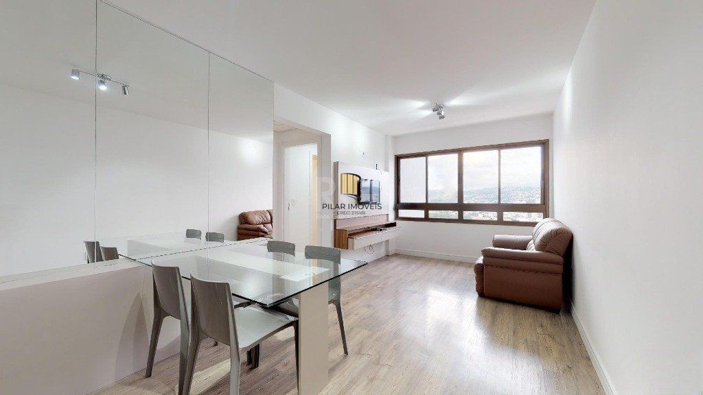 EXCELENTE APARTAMENTO COM 2 DORMITÓRIOS E 2 VAGAS DE GARAGEM