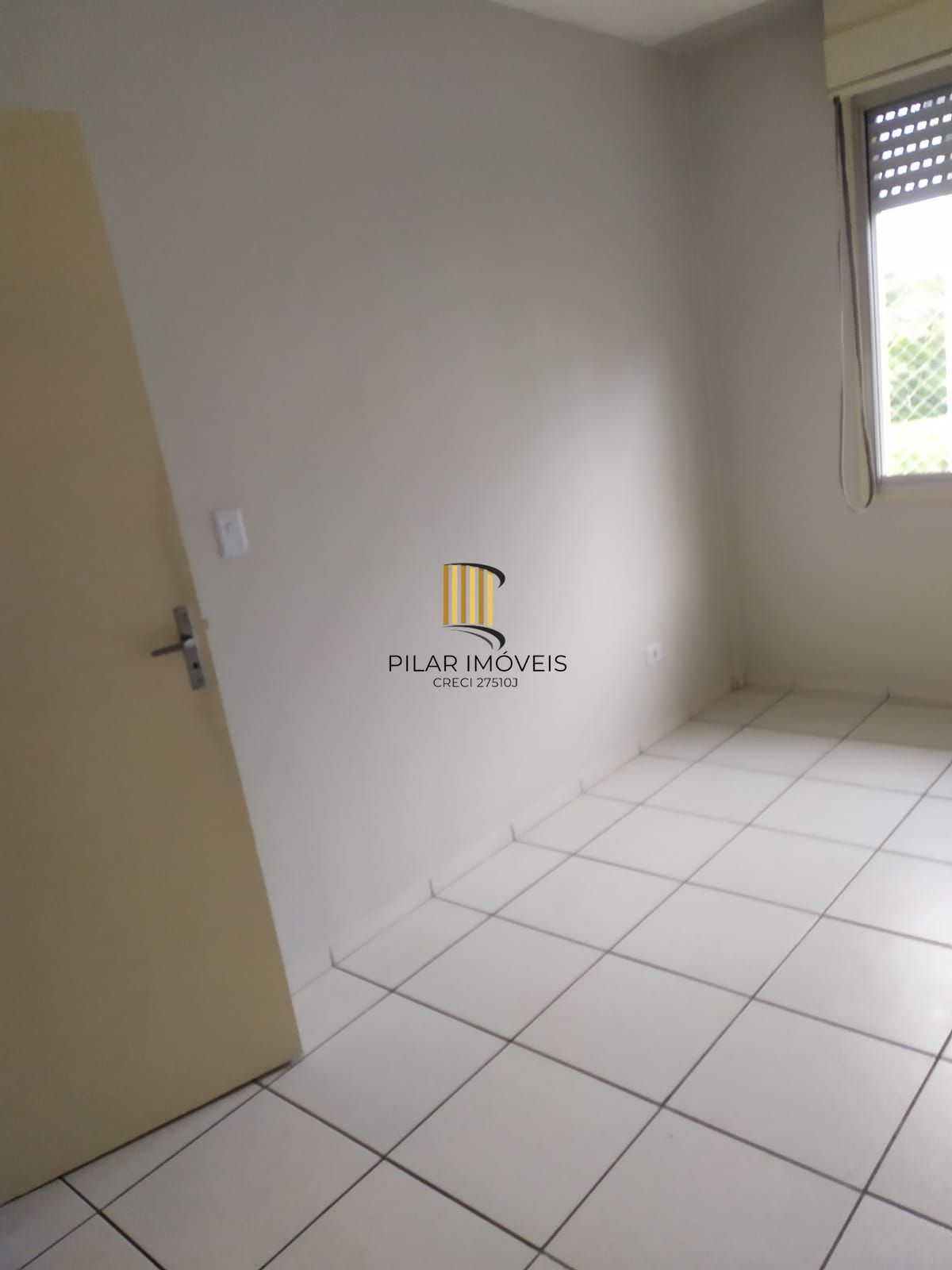 Apartamento de 1 dormitório, no Bairro Vila Nova - Porto Alegre