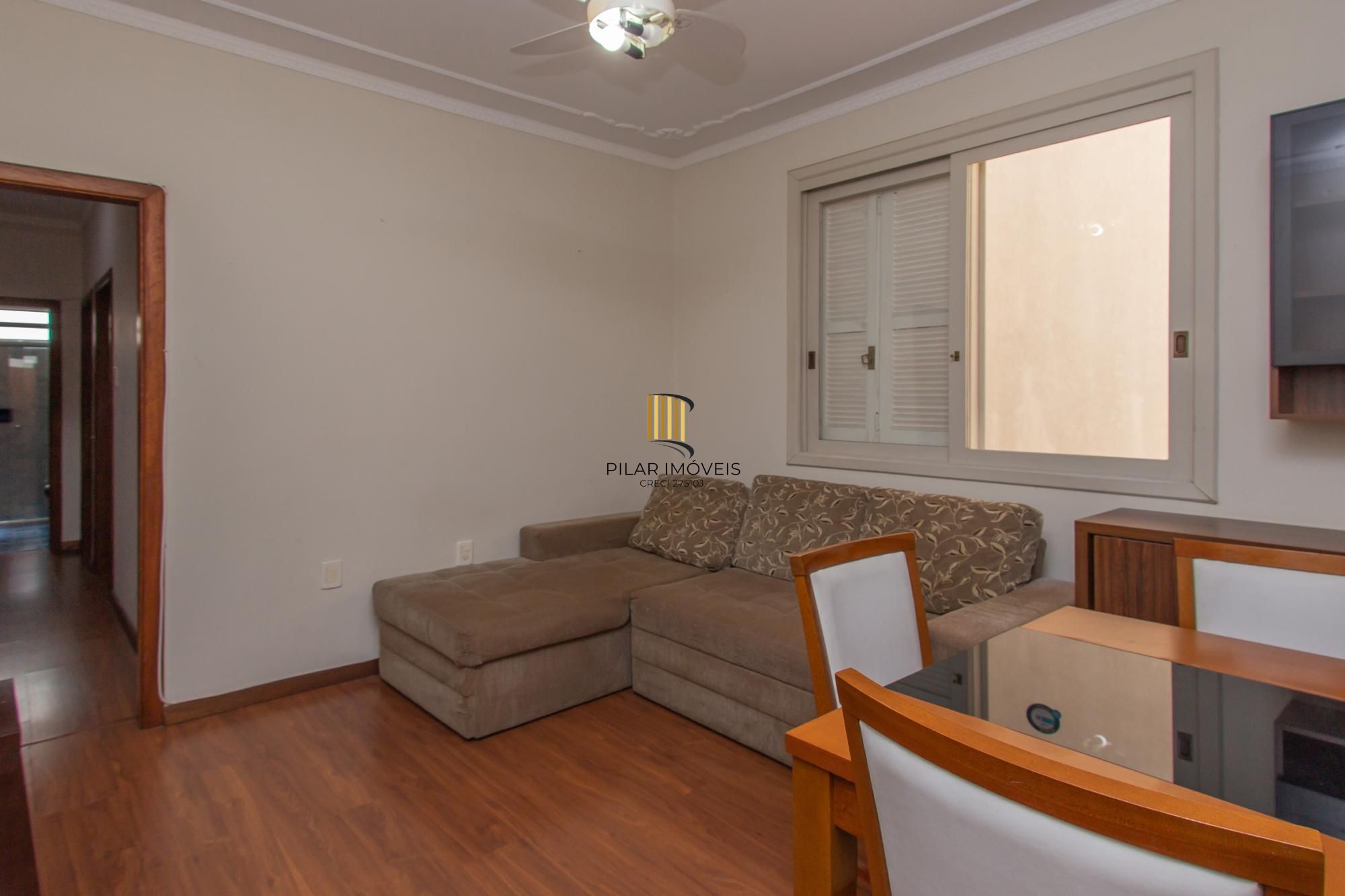 Apartamento 02 dormitórios próximo ao hospital Moinhos