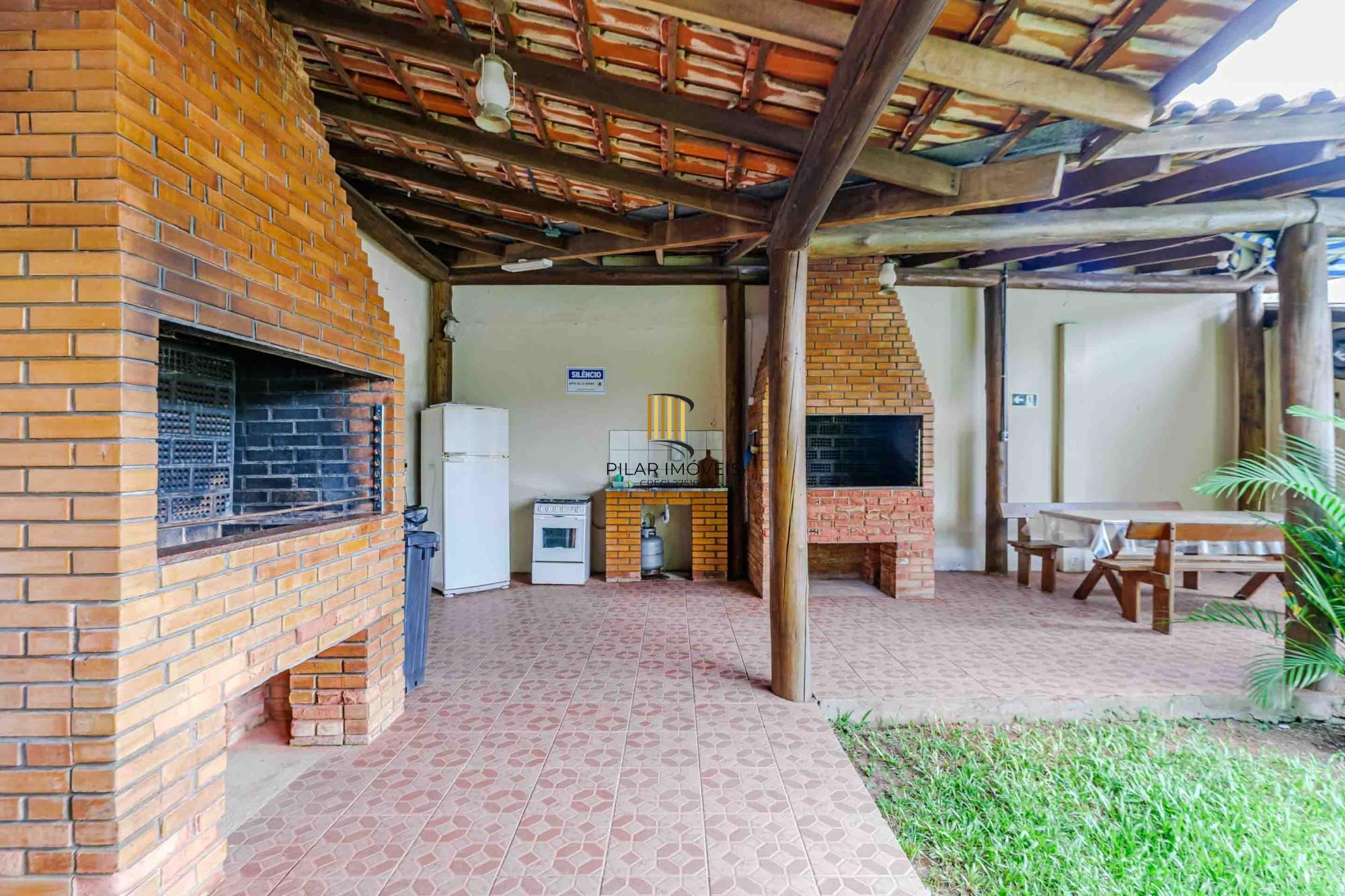 Apartamento 2 dormitórios no bairro Tristeza