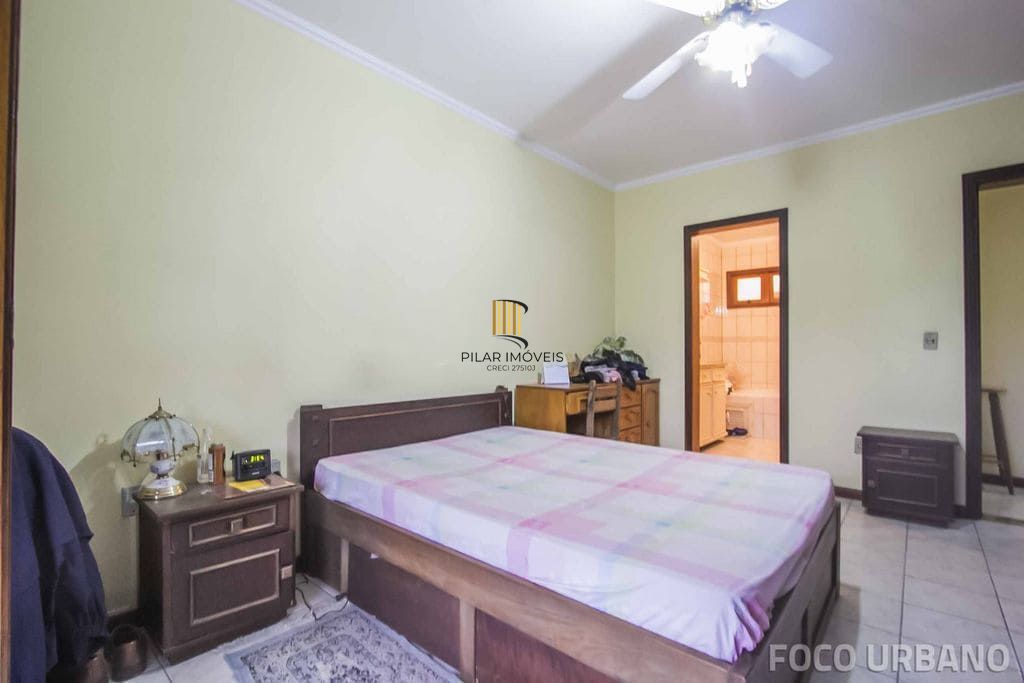 Casa 3 dormitórios à venda no Bairro Parque Santa Fé - Porto Alegre
