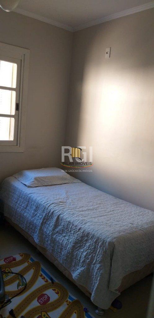 Casa para Venda - 214m², 2 dormitórios, 4 vagas - Parque Santa Fé